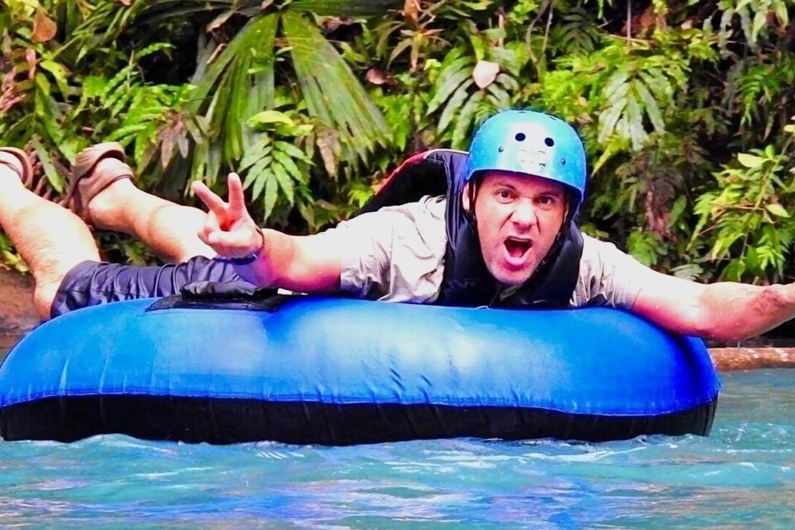 Lake Gardens Arenal Villas