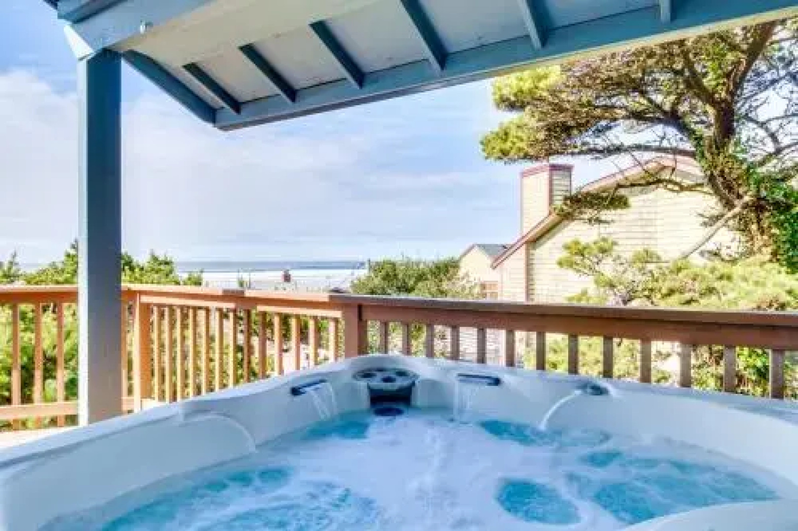 Manzanita Beach Cottage