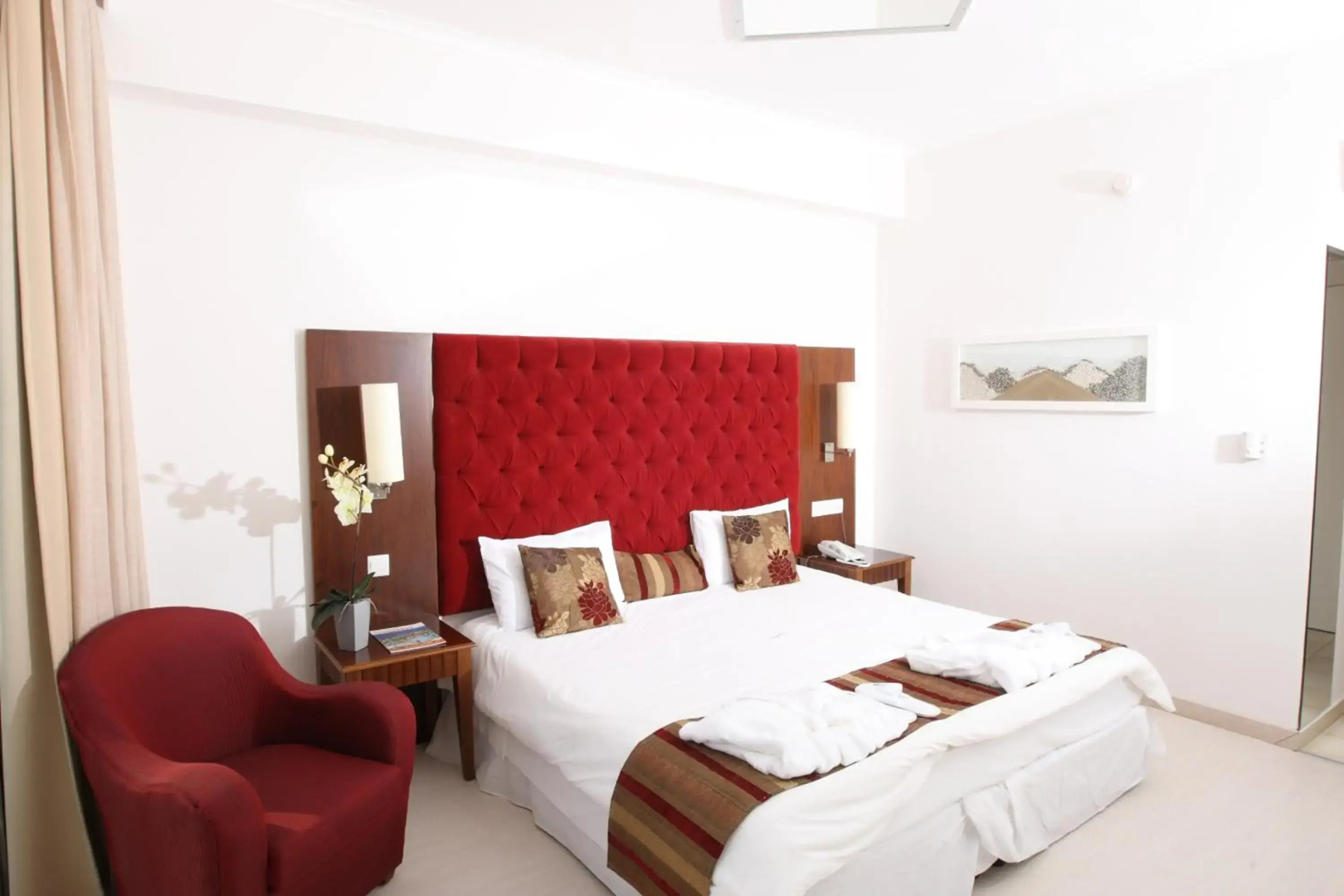 Vrissiana Boutique Beach Hotel