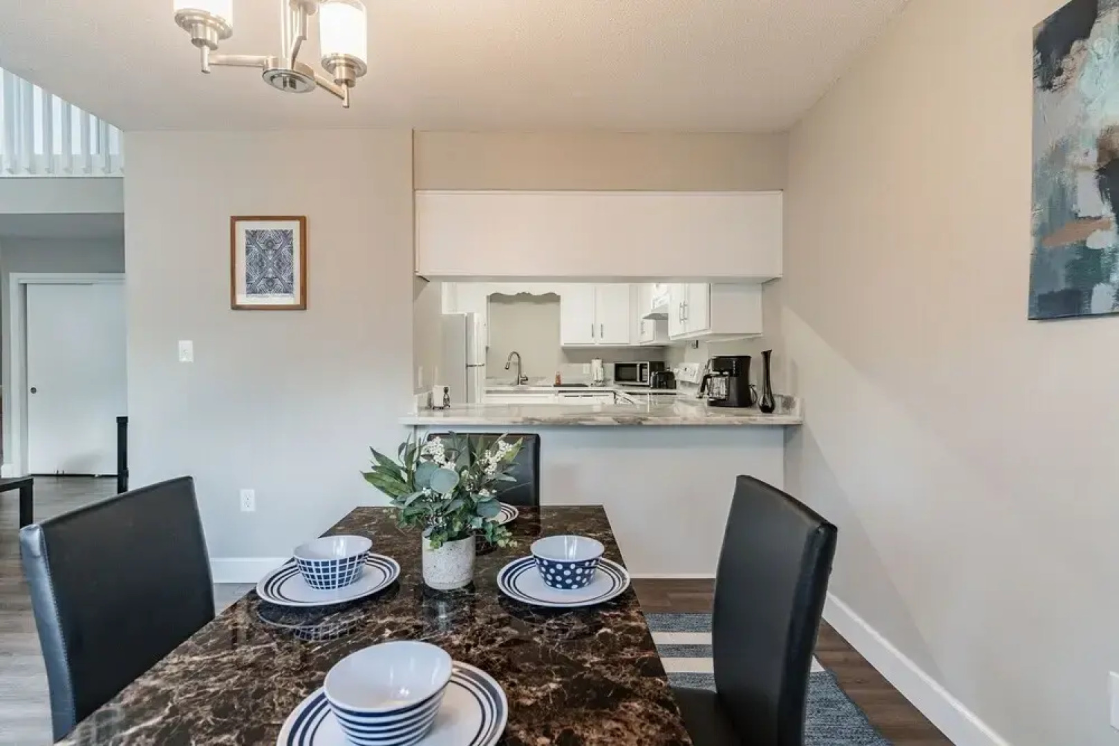 Eagles Nest 2 Bedroom Townhouse by Redawning