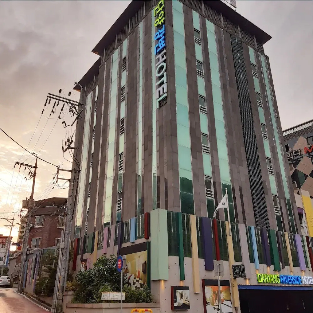 Danyang Riverside Hotel