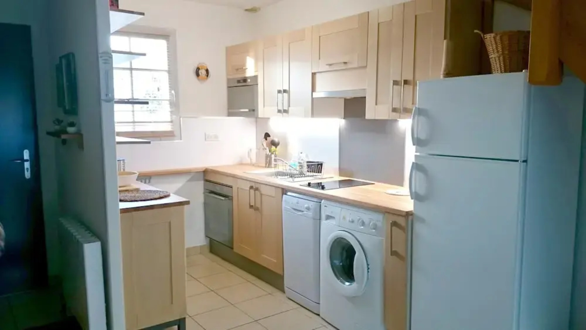 House With 2 Bedrooms in Vaux-sur-mer, With Pool Access, Enclosed Gard