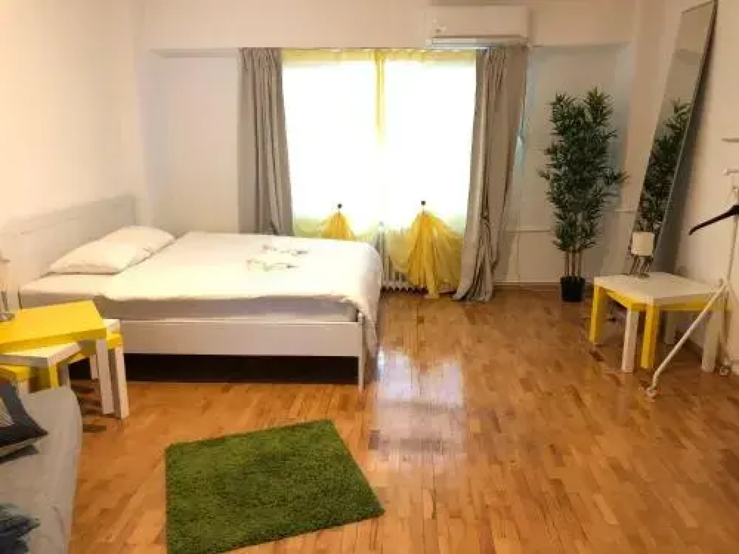 HATS by GREEN APARTMENT