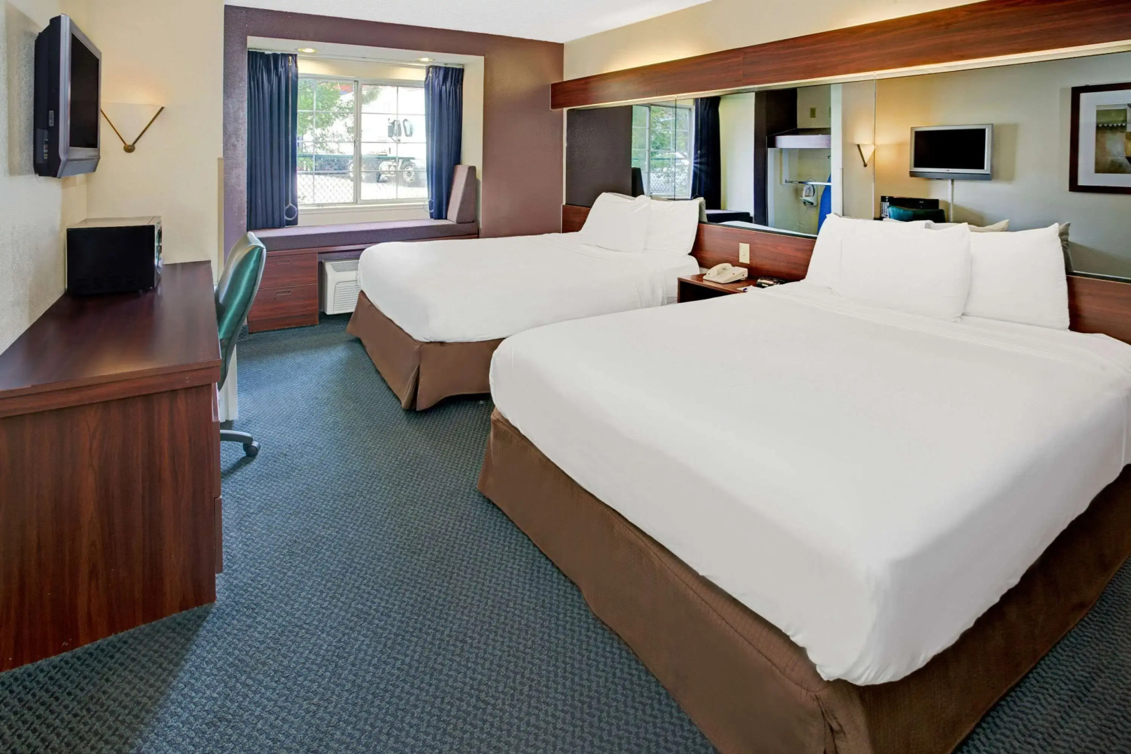 Microtel Inn by Wyndham Atlanta Airport