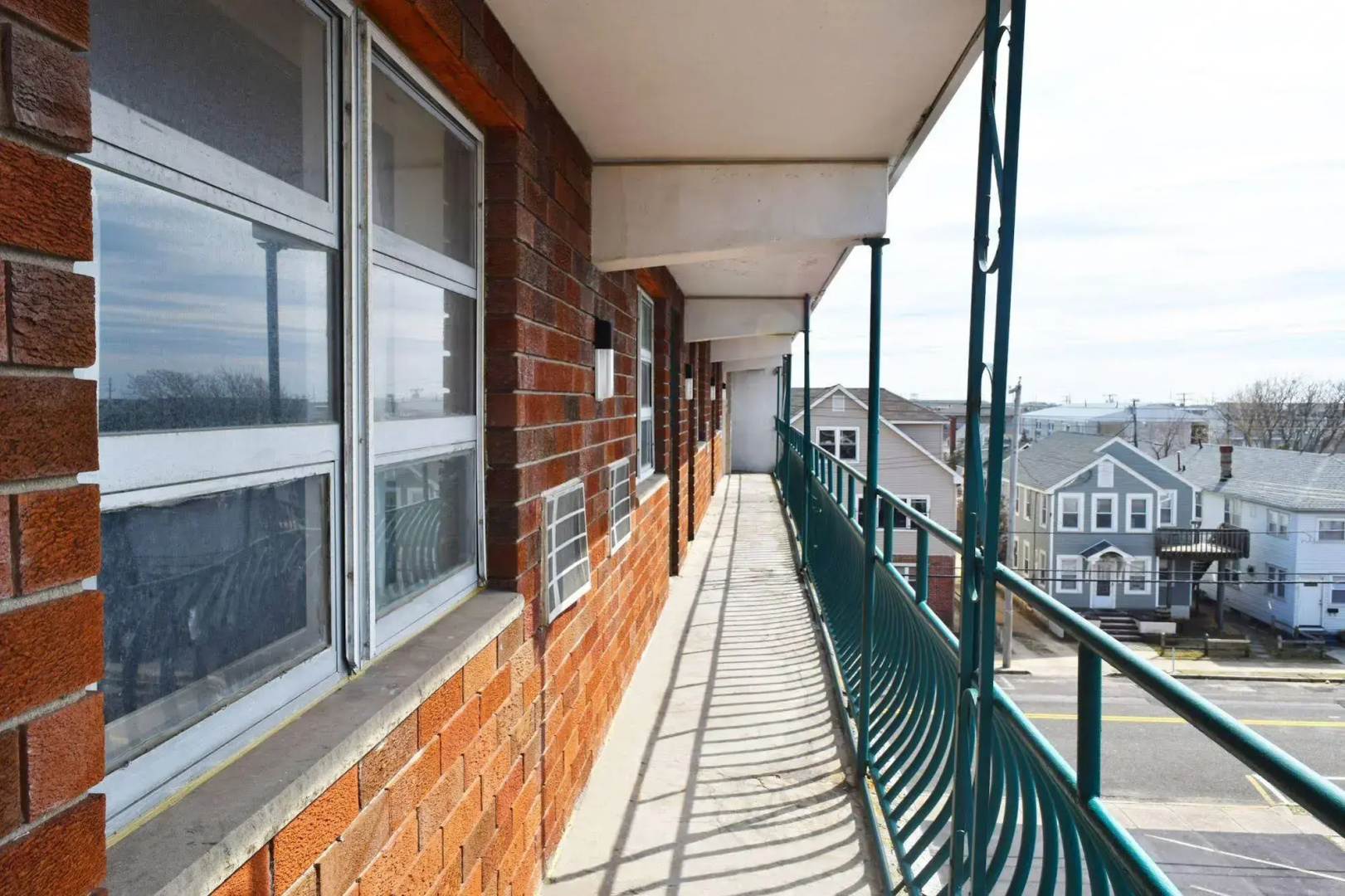 Skyview Manor Motel