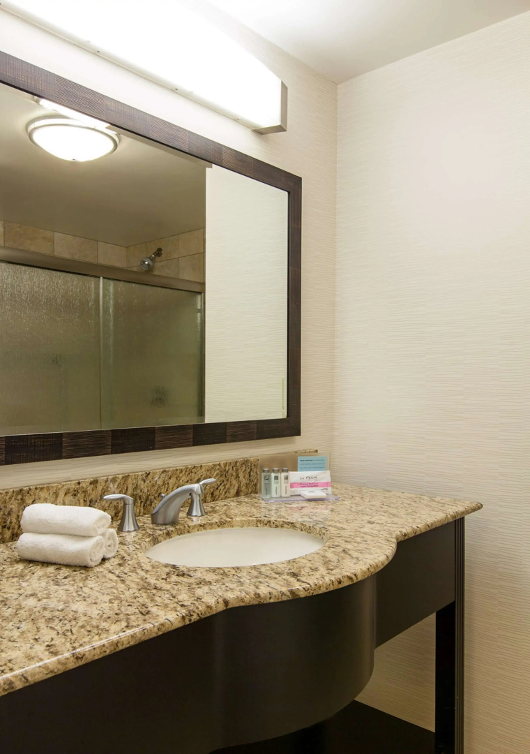 Hampton Inn & Suites Phoenix Chandler-Fashion Center AZ