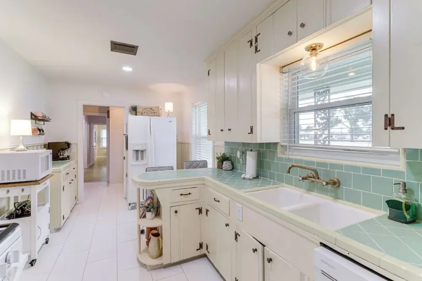 Lovely Tomball Home < 1 Mi to Dtwn + Pool Access!