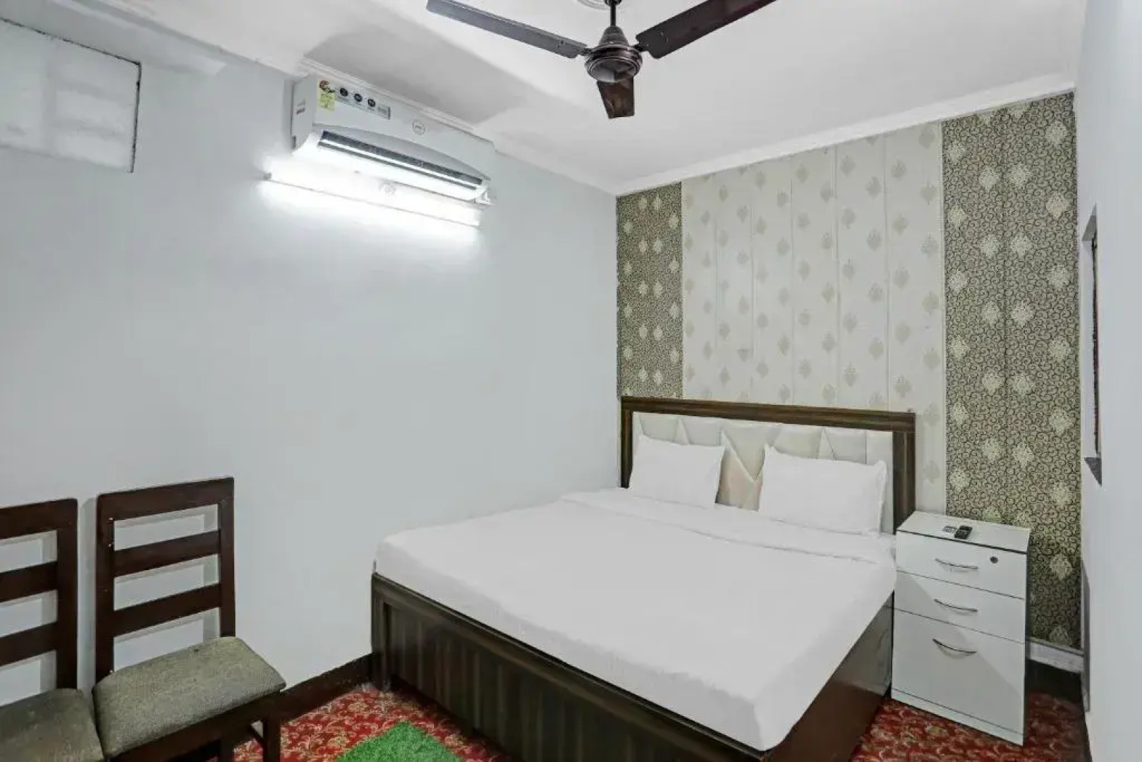 OYO 80655 Hotel Signature View