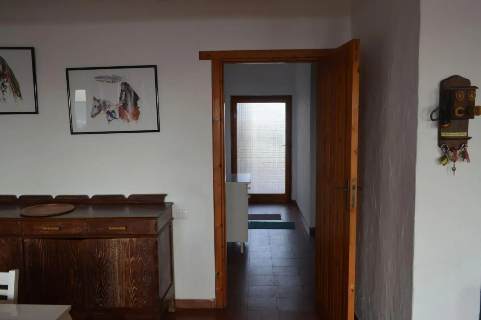 Seafront holiday home twenty meters from the western shore of Sardinia in S'archittu Beach-Casa del Giglio