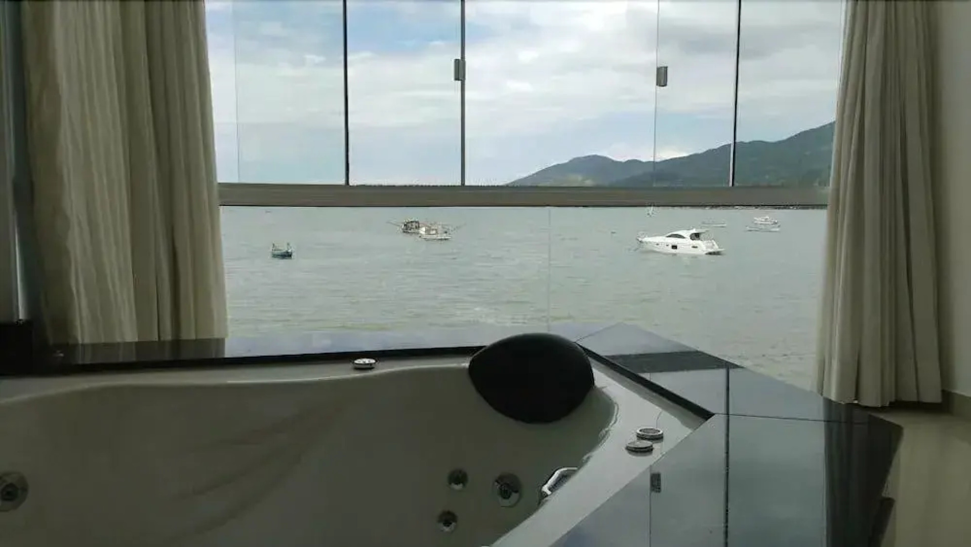 Hostel Gamboa - On Group