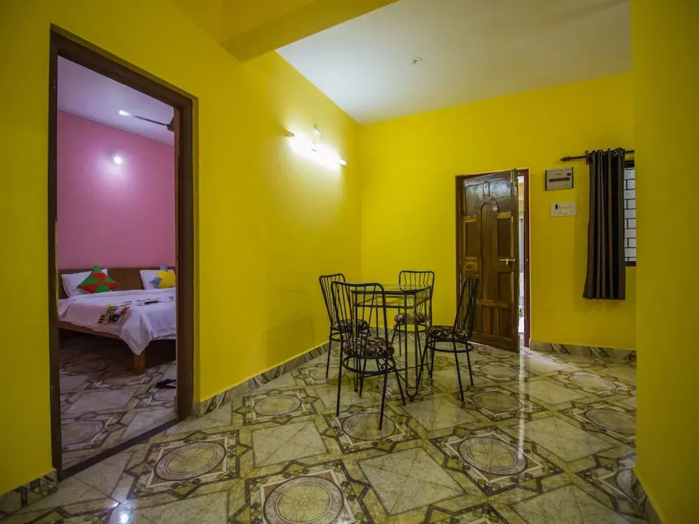 OYO 12486 Home 1BHK Siolim