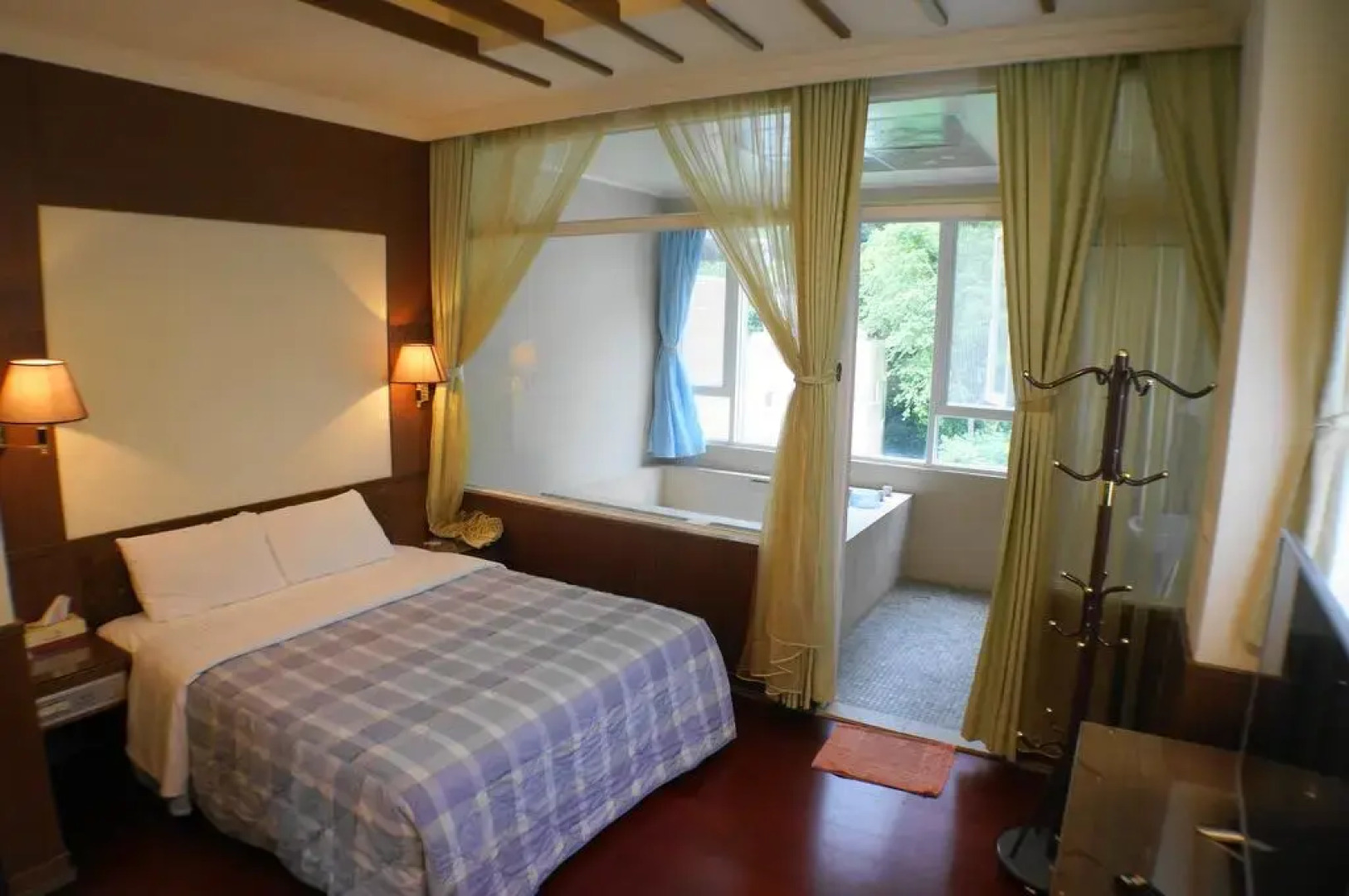 Ying Su Health Spa Hotel