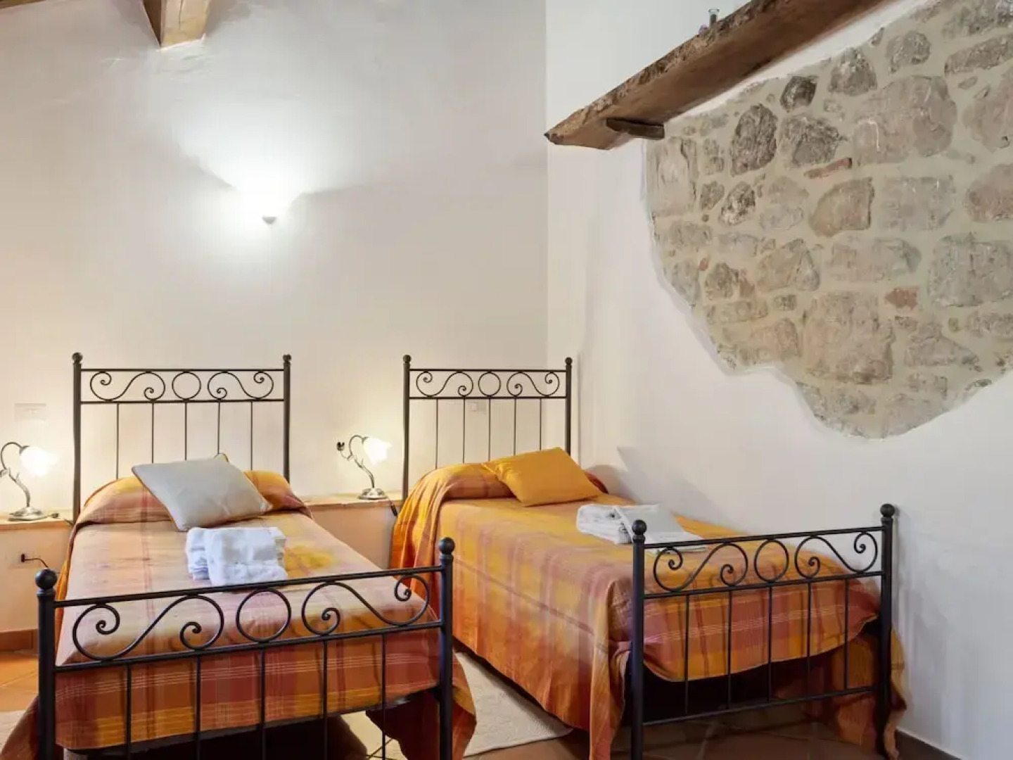 Holiday Home Near Pietrafitta Lake