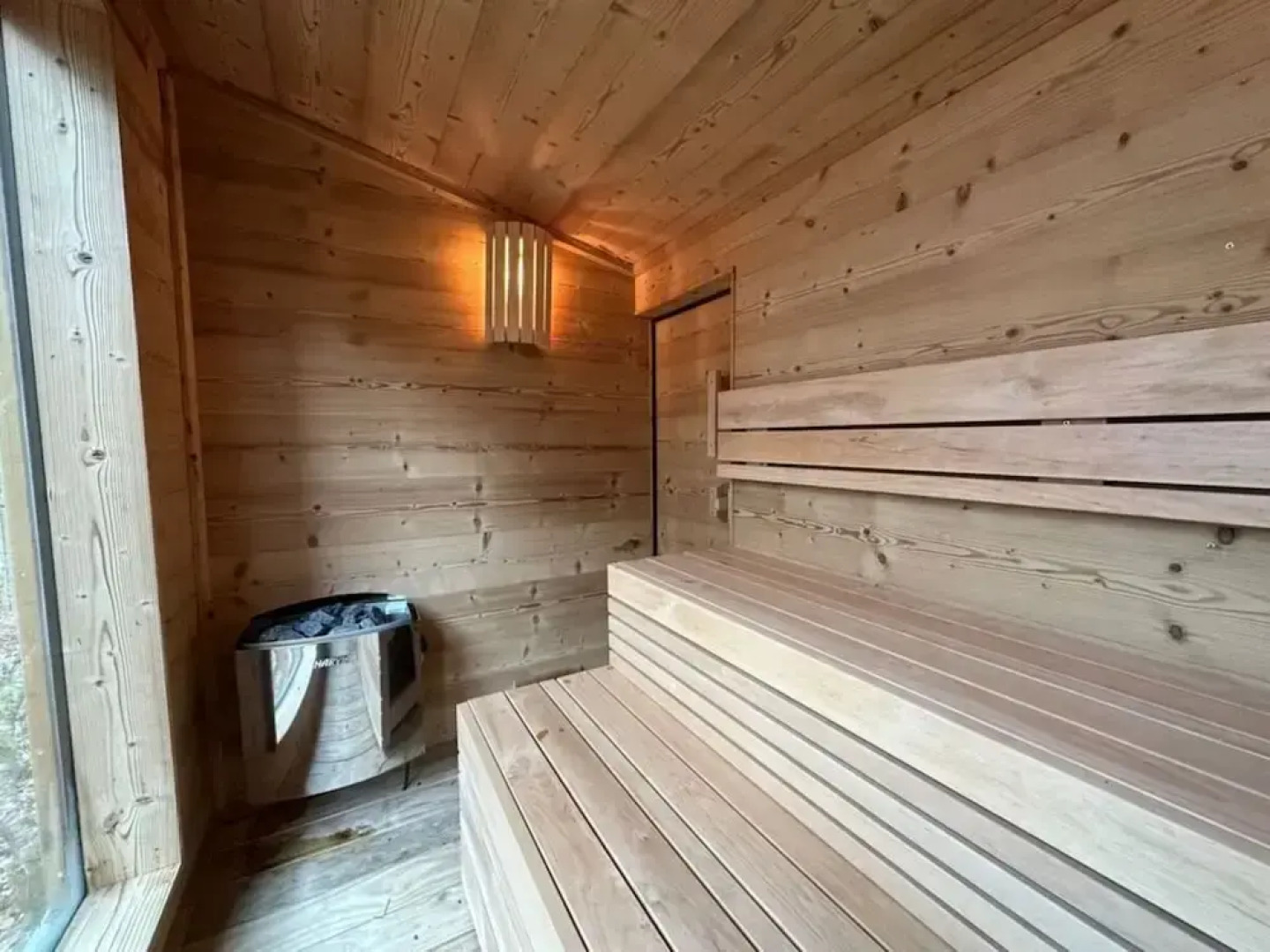 Holiday Home 2 Under the Trees