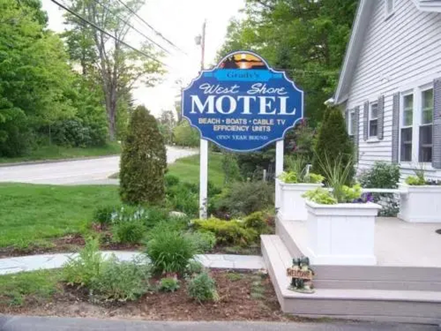 Grady'S West Shore Motel