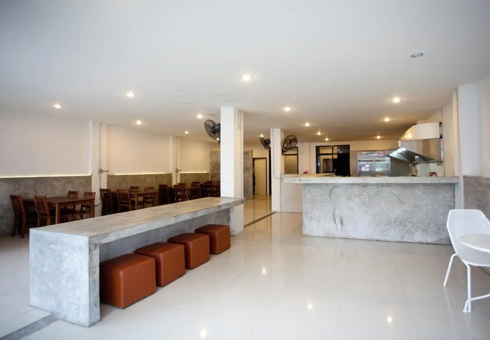 iCheck inn Chill Patong