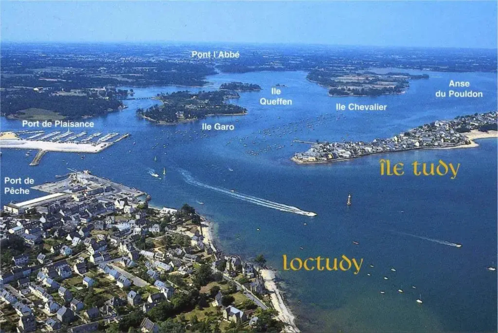 Villa Penfret - 50 meters from the beach