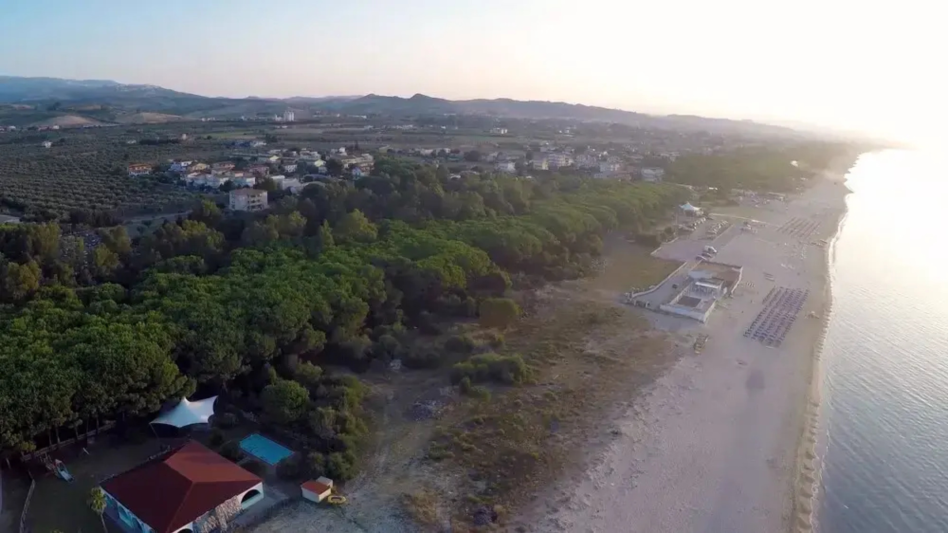 Triton Villas Residence & Hotel