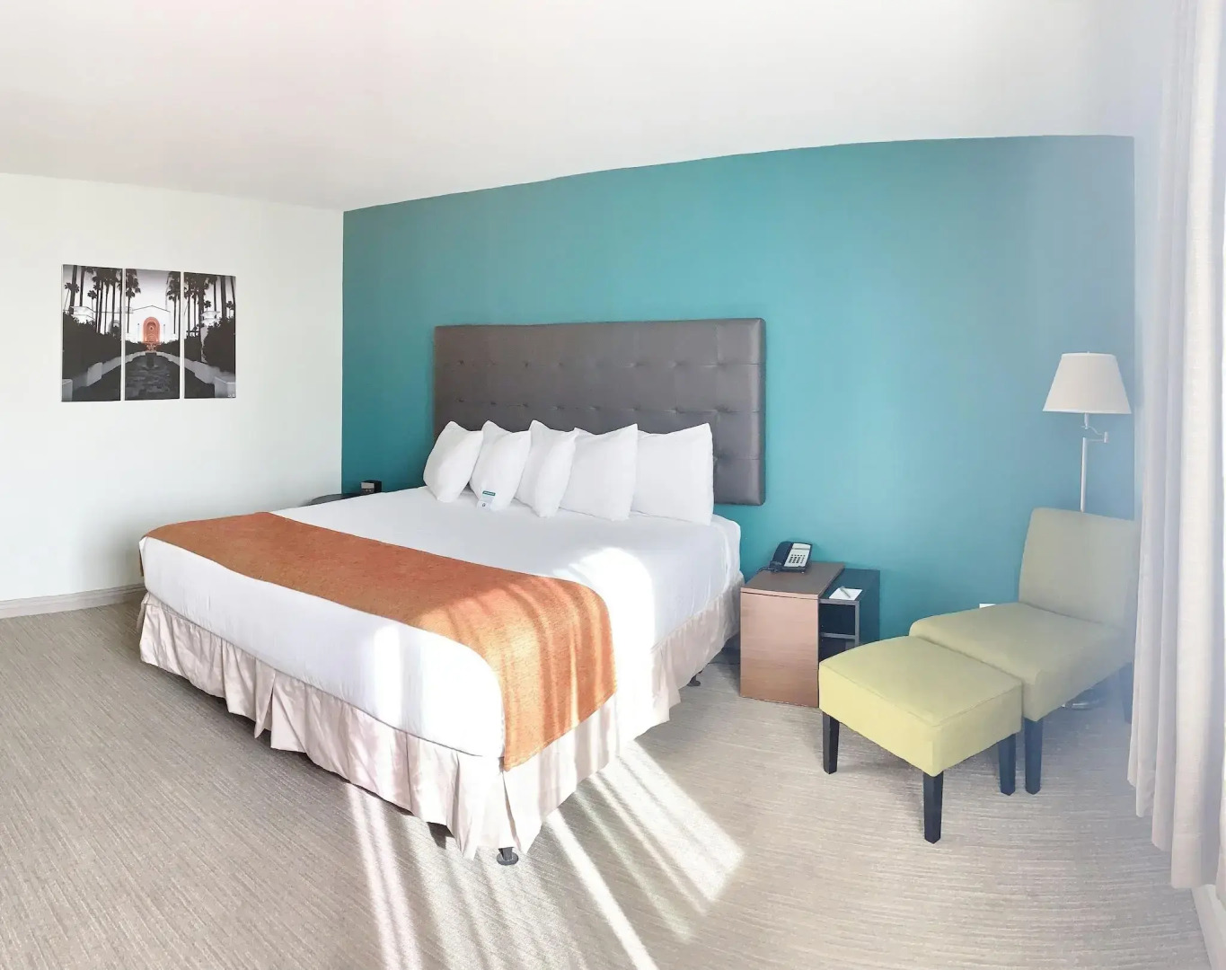 Redac Gateway Hotel In Torrance