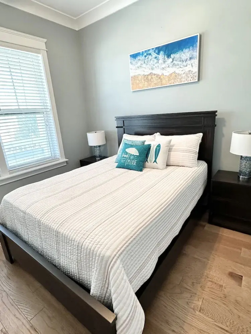 Sugar Beach Retreat 4 Bedroom Home by RedAwning