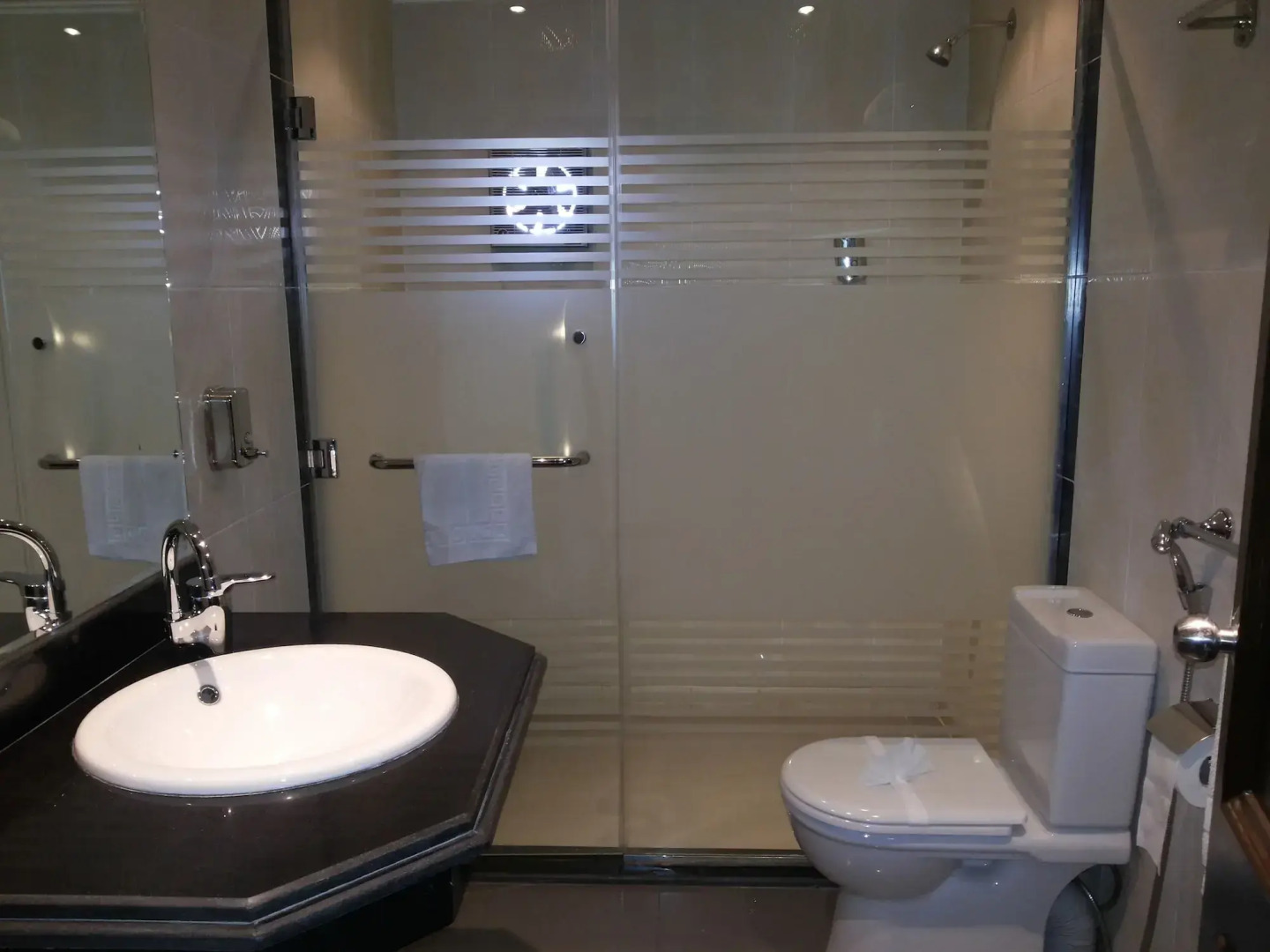 Отель Aura Inn Cairo