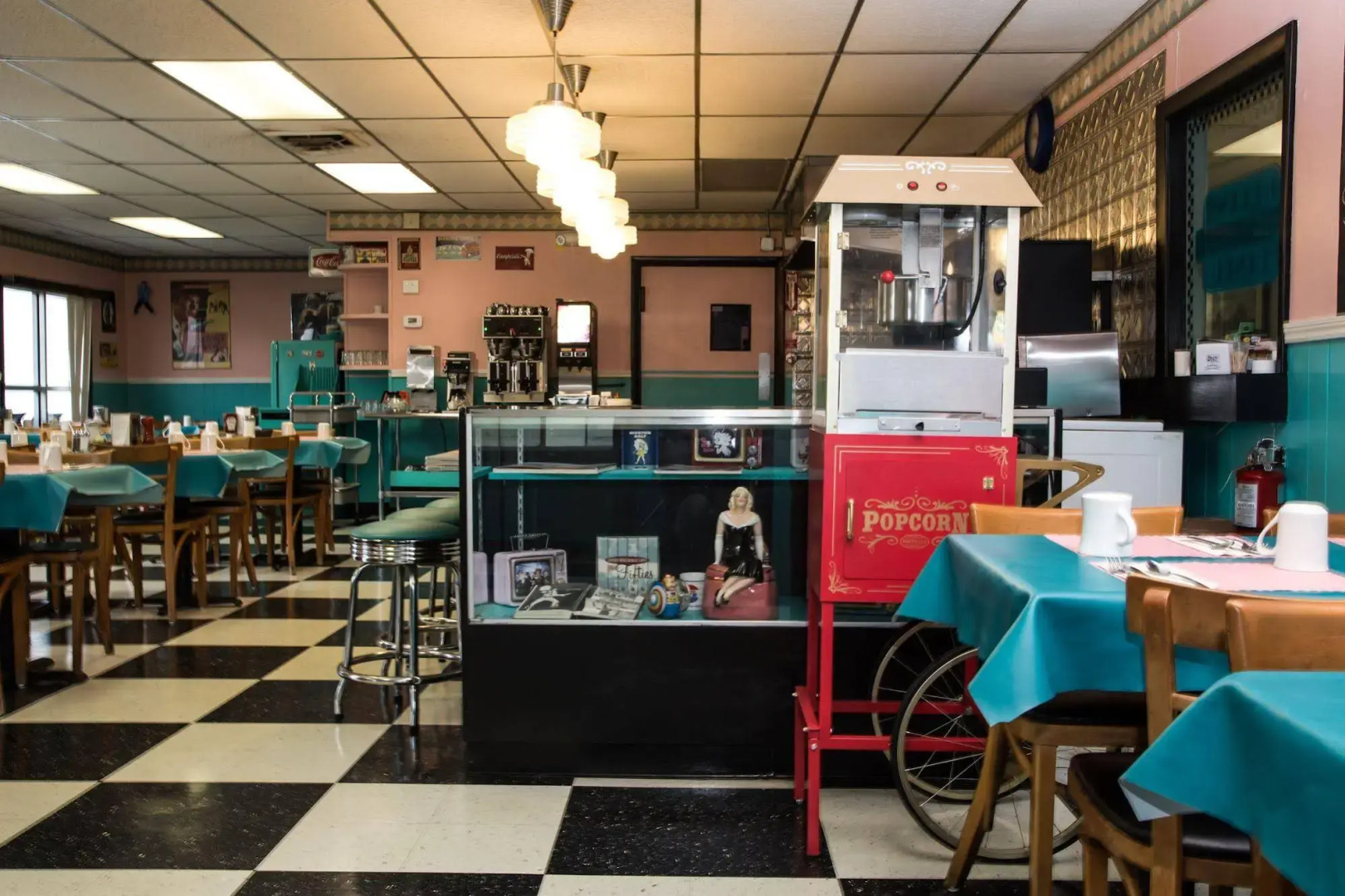 Uncommoner Hotel by Reverie Boutique Collection