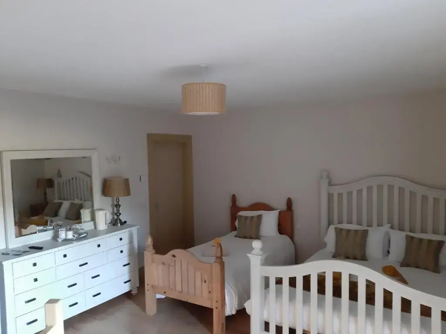 Dulrush Lodge Guest House and Self Catering