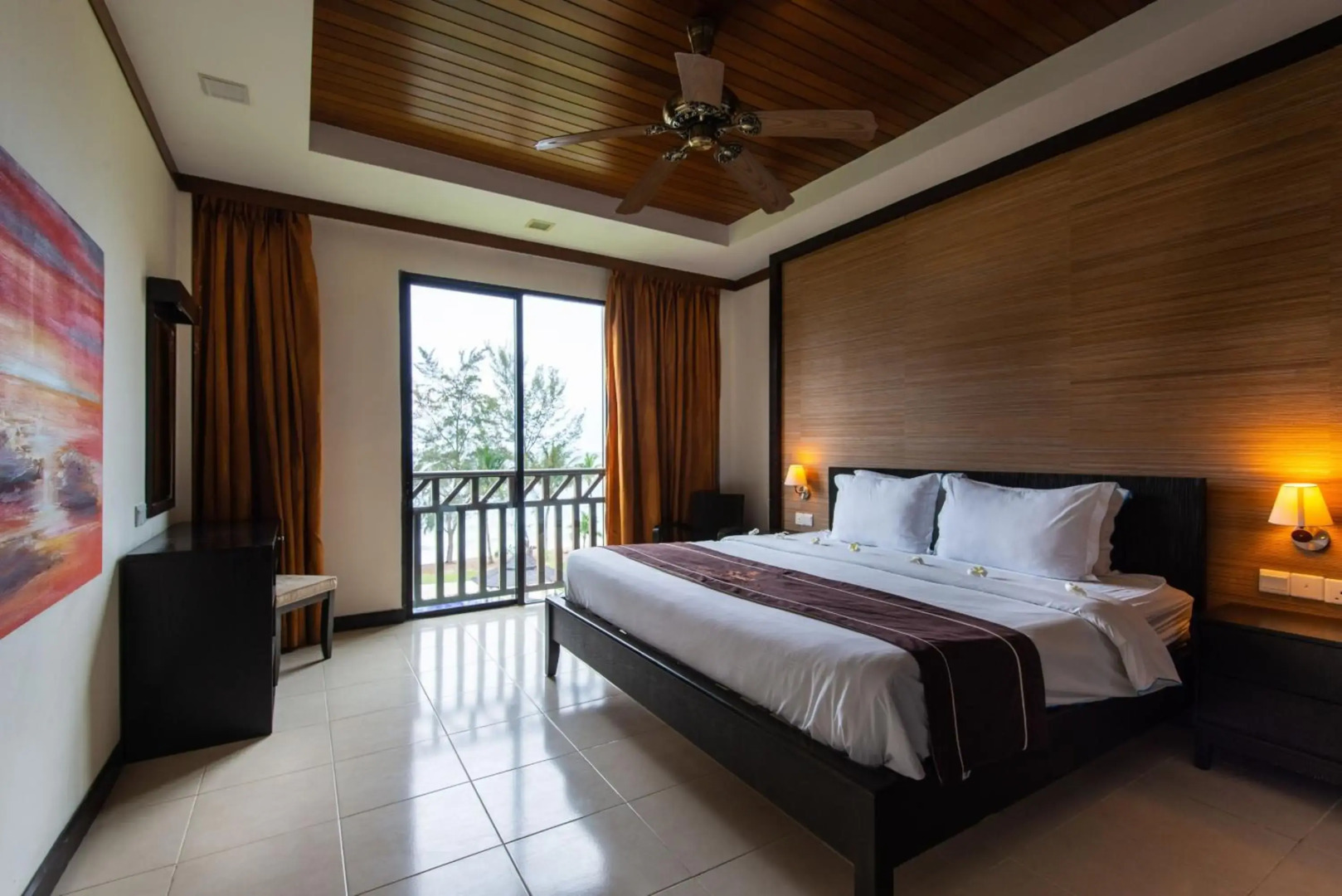 Sabah Beach Villas & Suites
