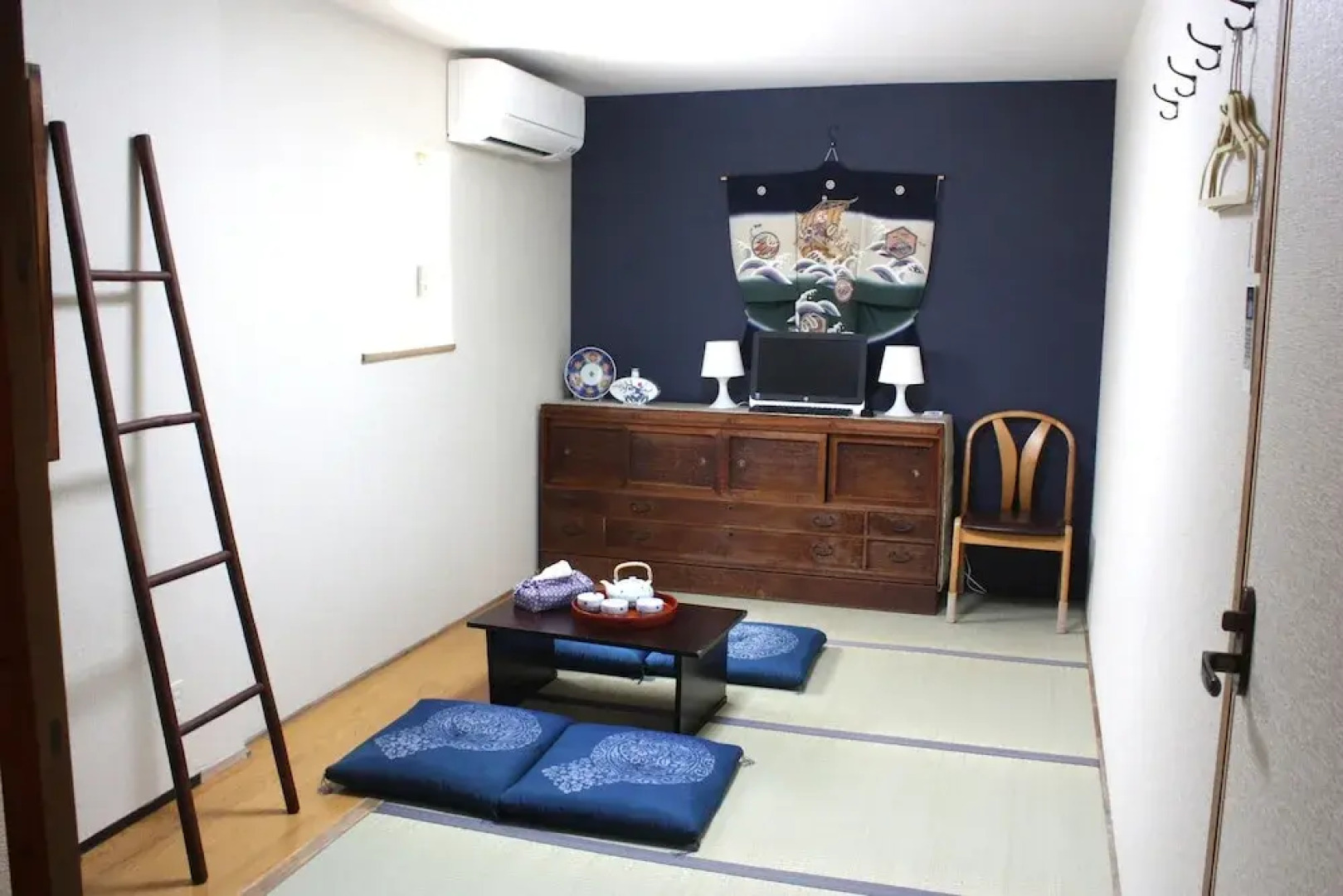 TSUKIJI HOSTEL Wakayama