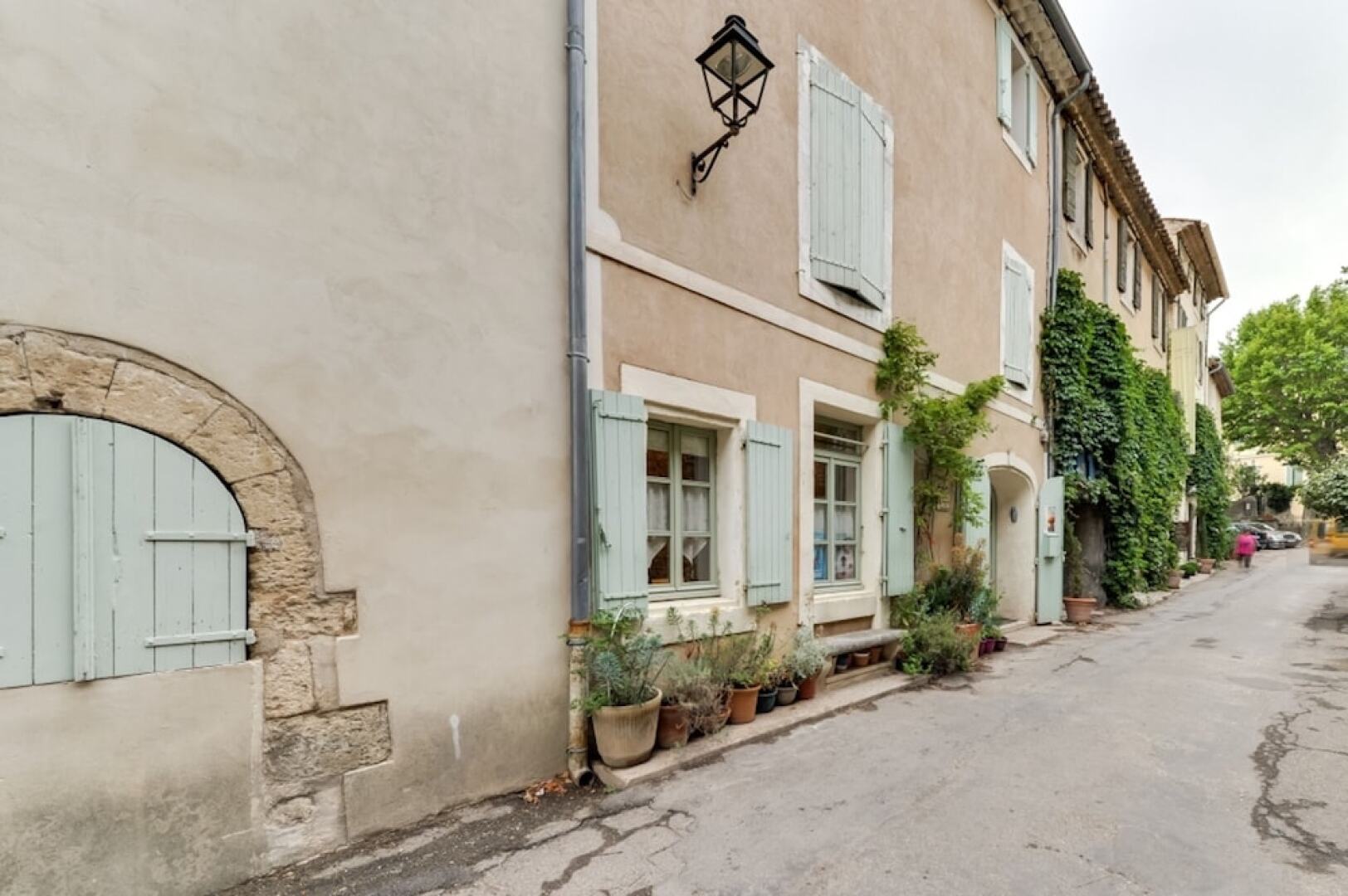 House With 3 Bedrooms in Saignon, With Wonderful Mountain View, Furnis