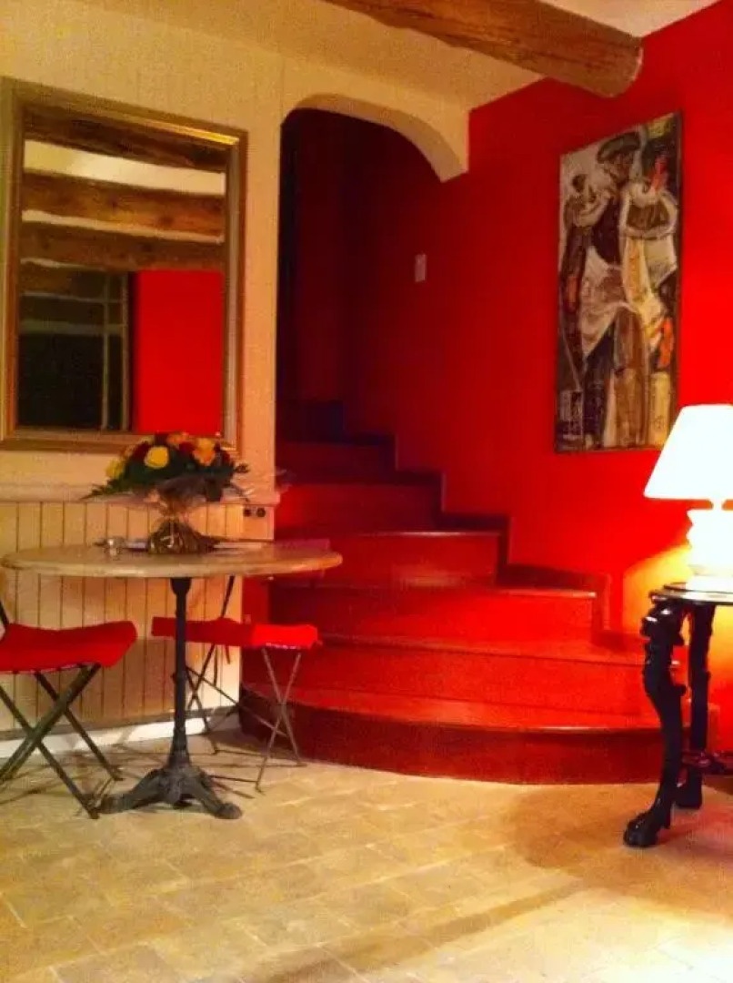 La Maison dans les remparts