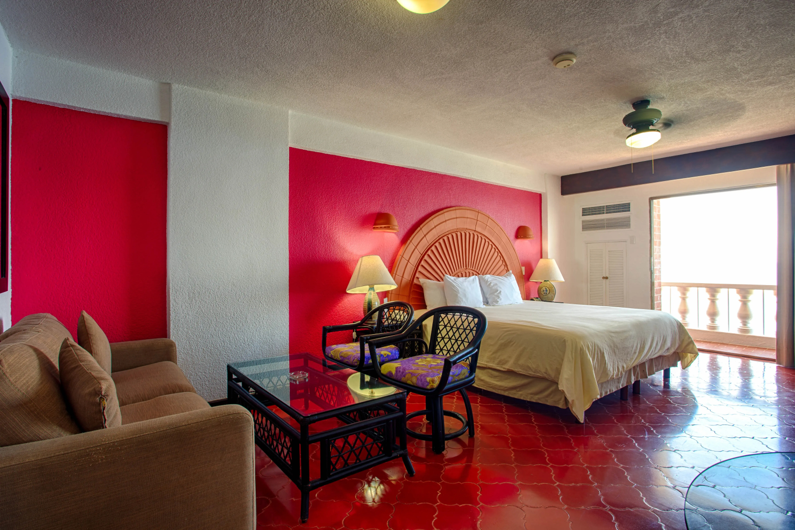 Costa Sur Resort & Spa