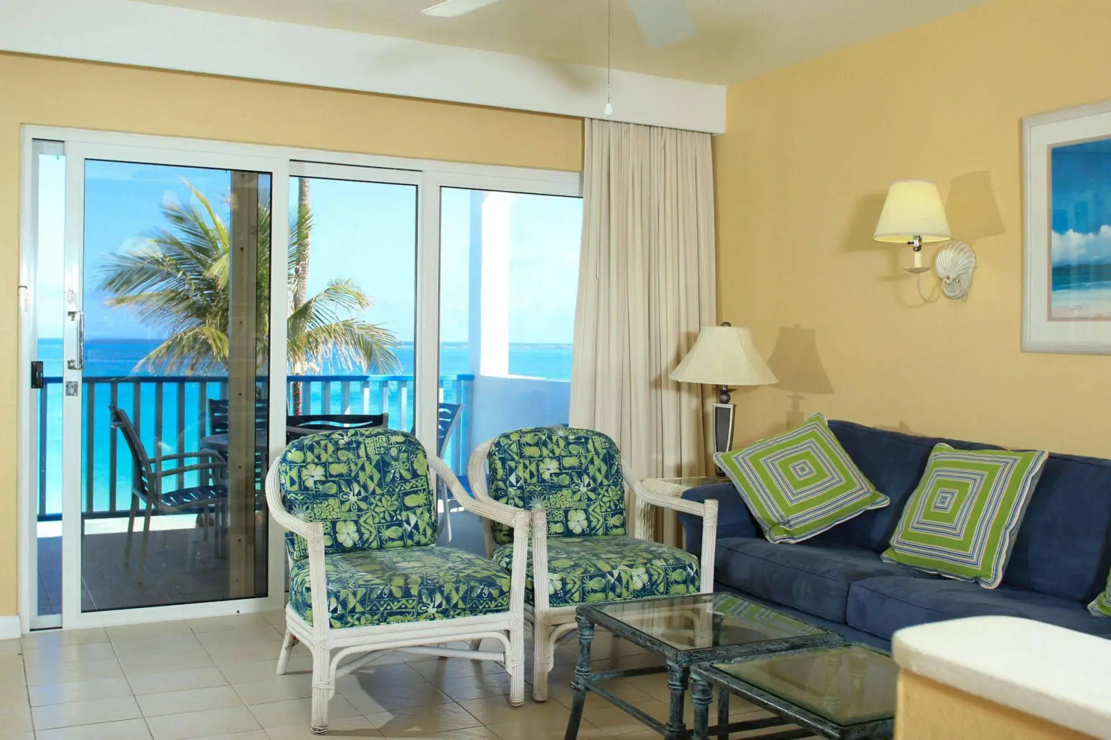 Paradise Island Beach Club by RedAwning