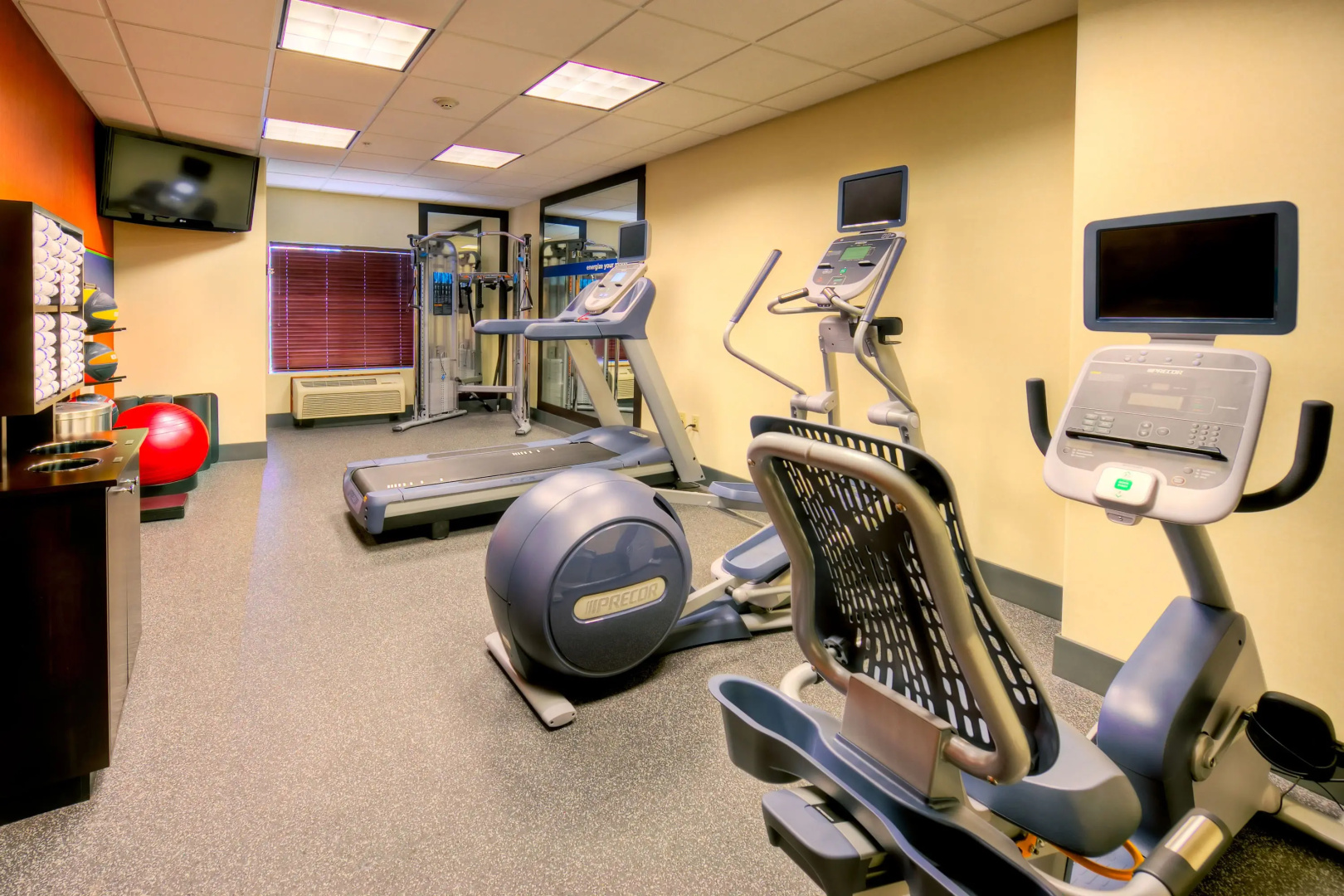 Hampton Inn & Suites Palmdale