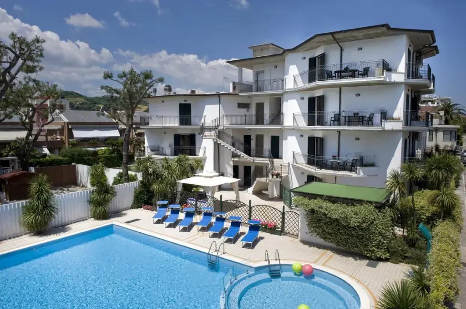 Residence Acquamarina