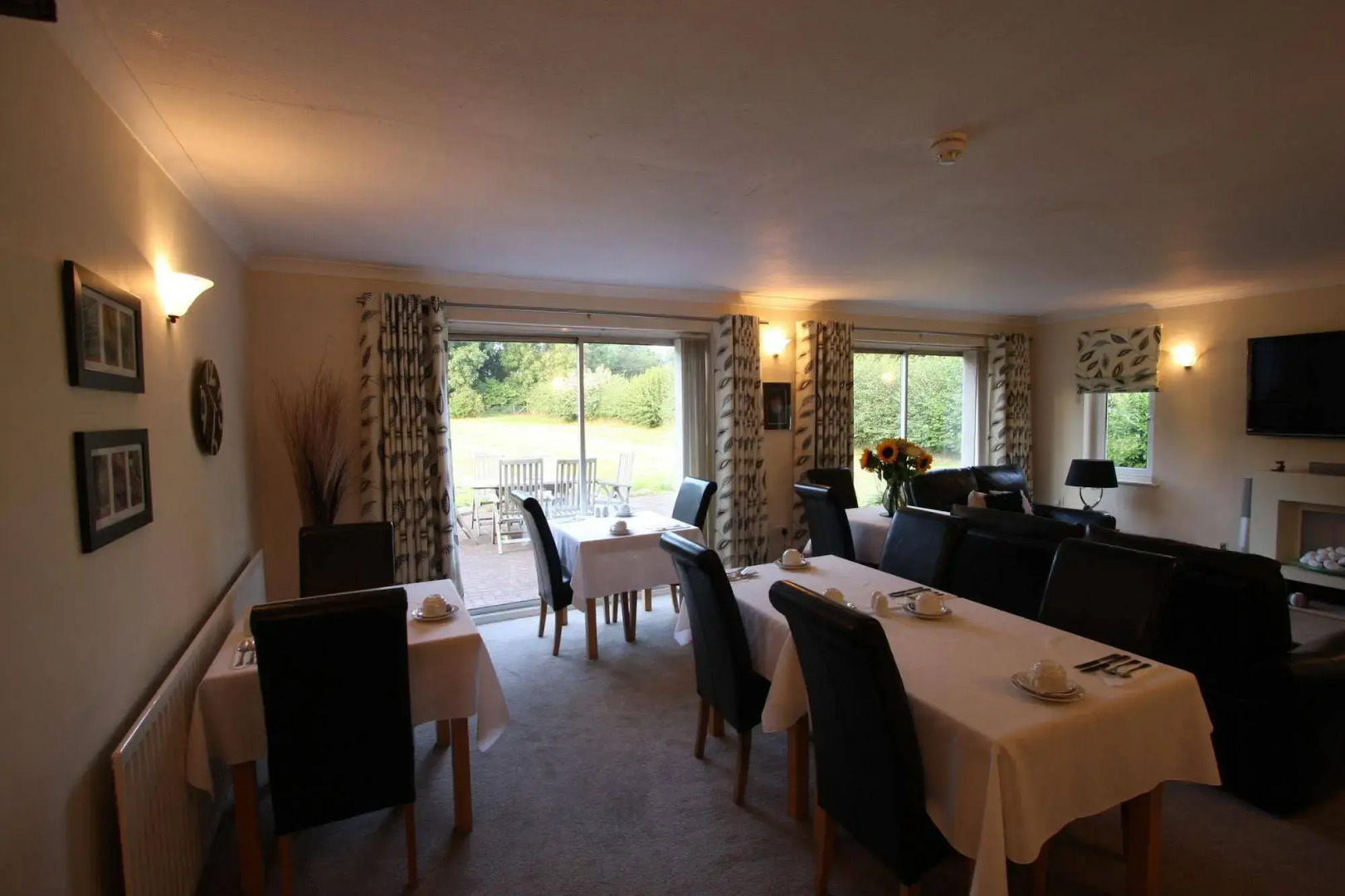 Broadwell Guest House