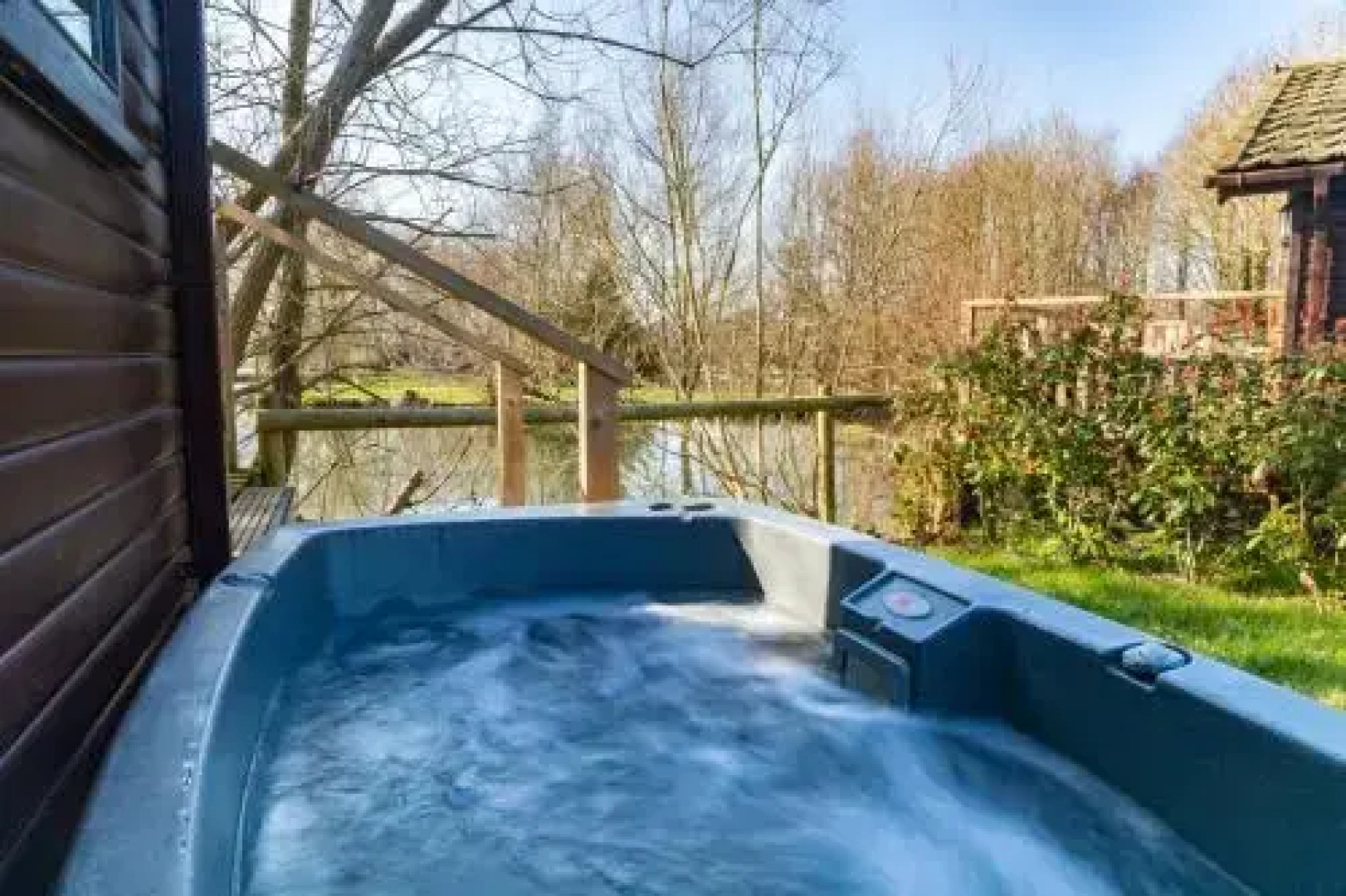 Fairwood Lakes Holiday Park