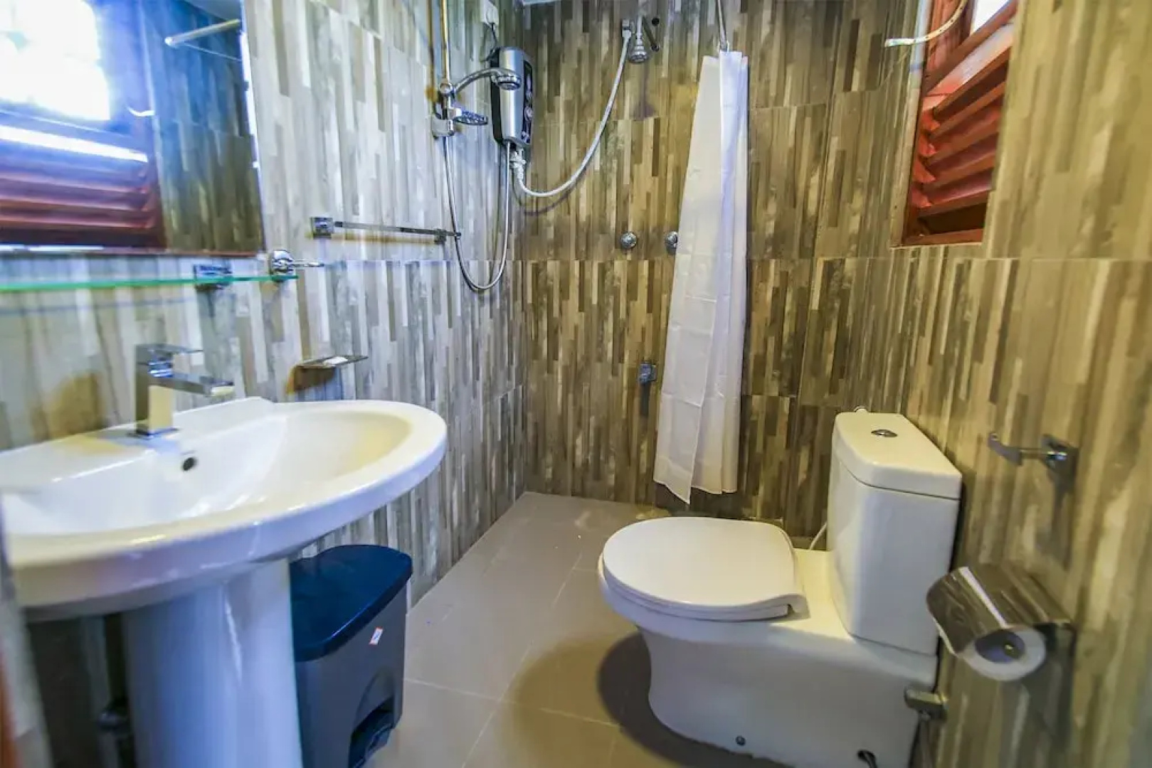 OYO 389 Bay Beach Hotel