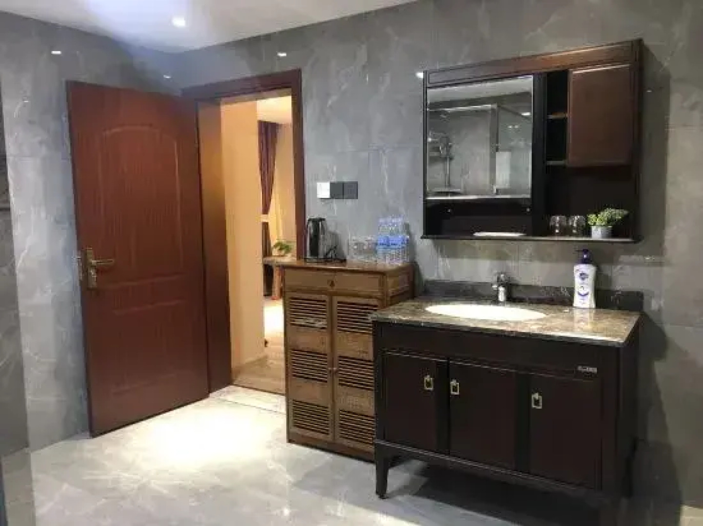 Shiping Xiaojia Bieyuan