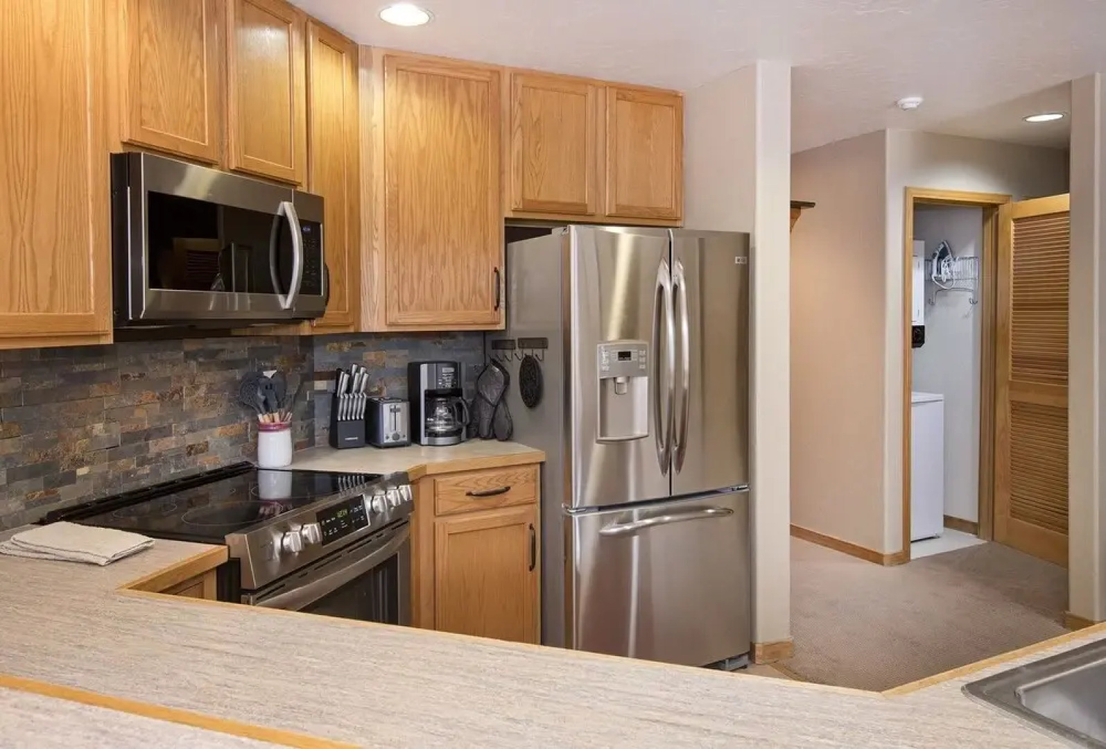 Canyon Run I-203 2 Bedroom Condo by Redawning