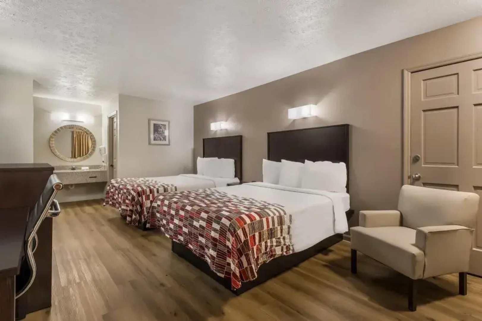 Red Roof Inn Crossville