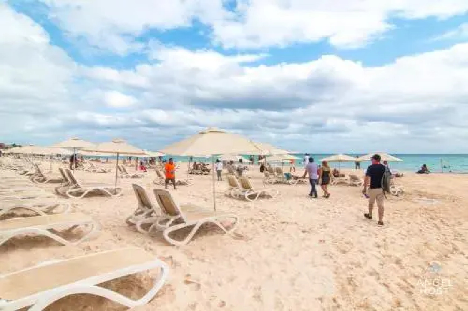 Aldea Thai - Oceanfront PH w/ Rooftop & Private Pool