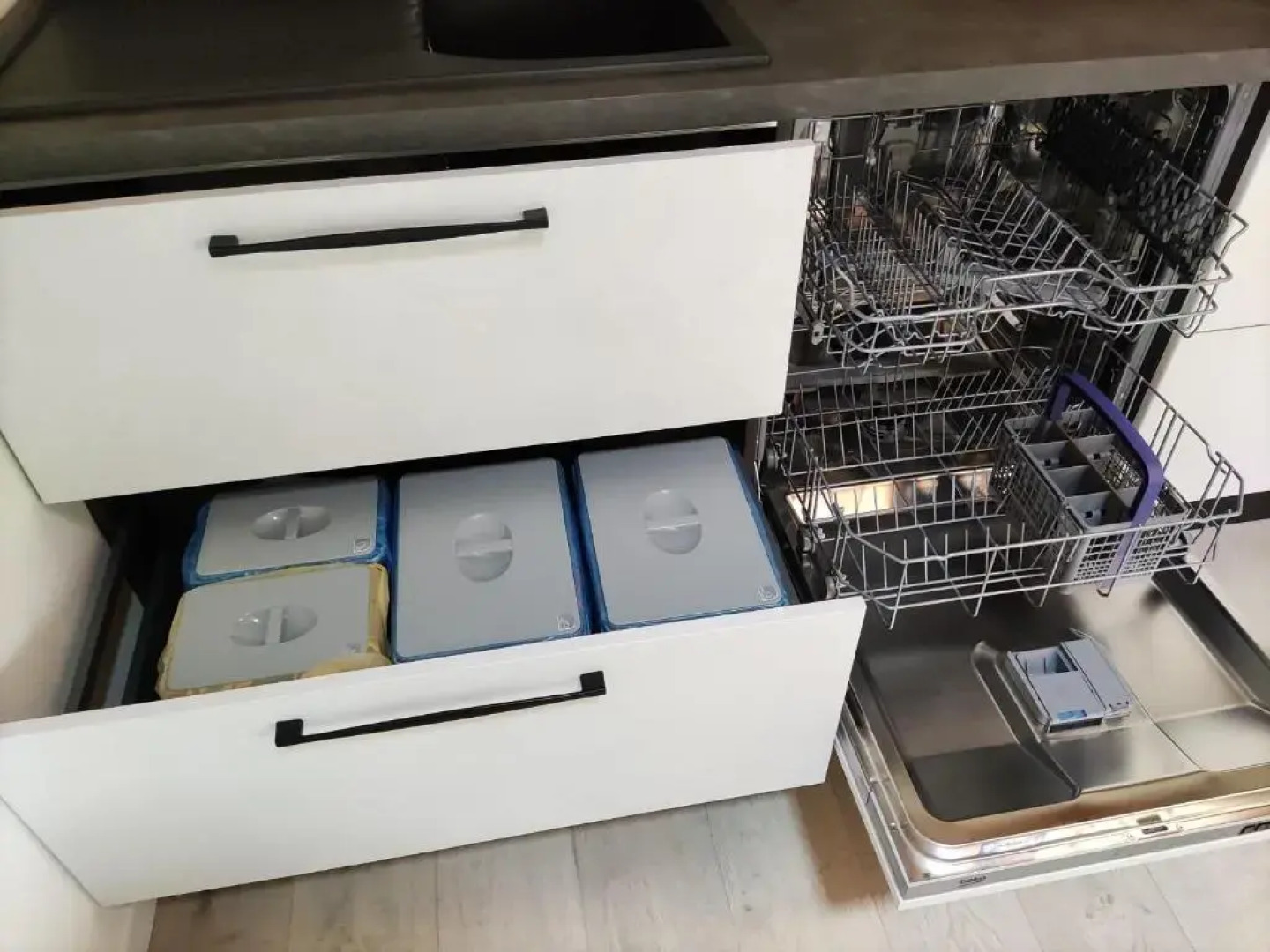 NEW Luxury apt, vicino a Fiera Milano e Malpensa, AC, Sky Netflix