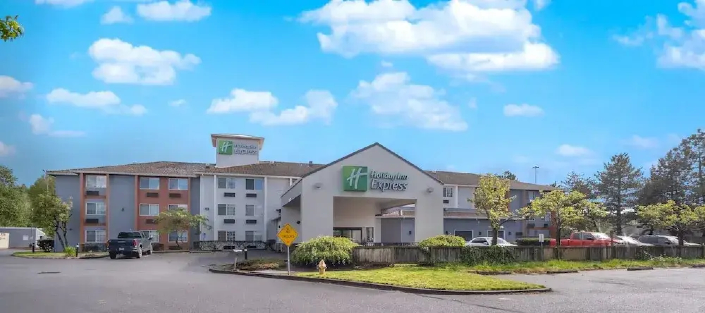Comfort Inn & Suites-columbia Gorge West