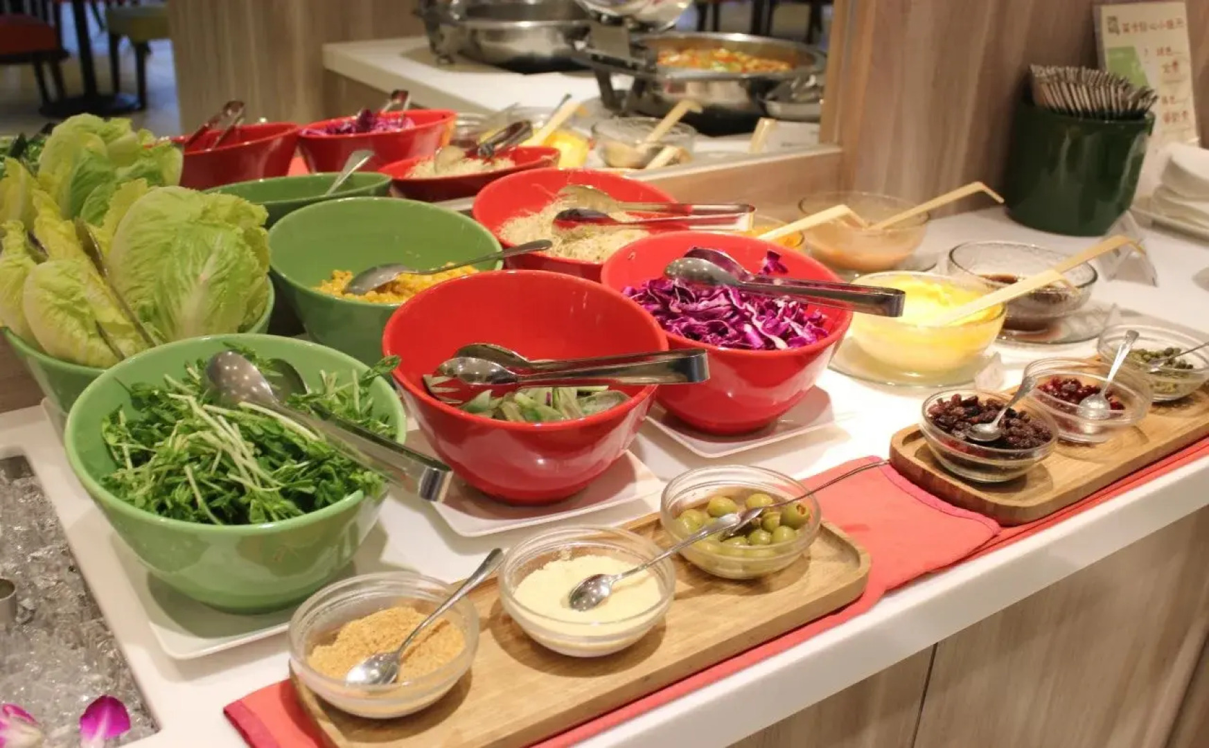 Hoya Hot Springs Resort & Spa