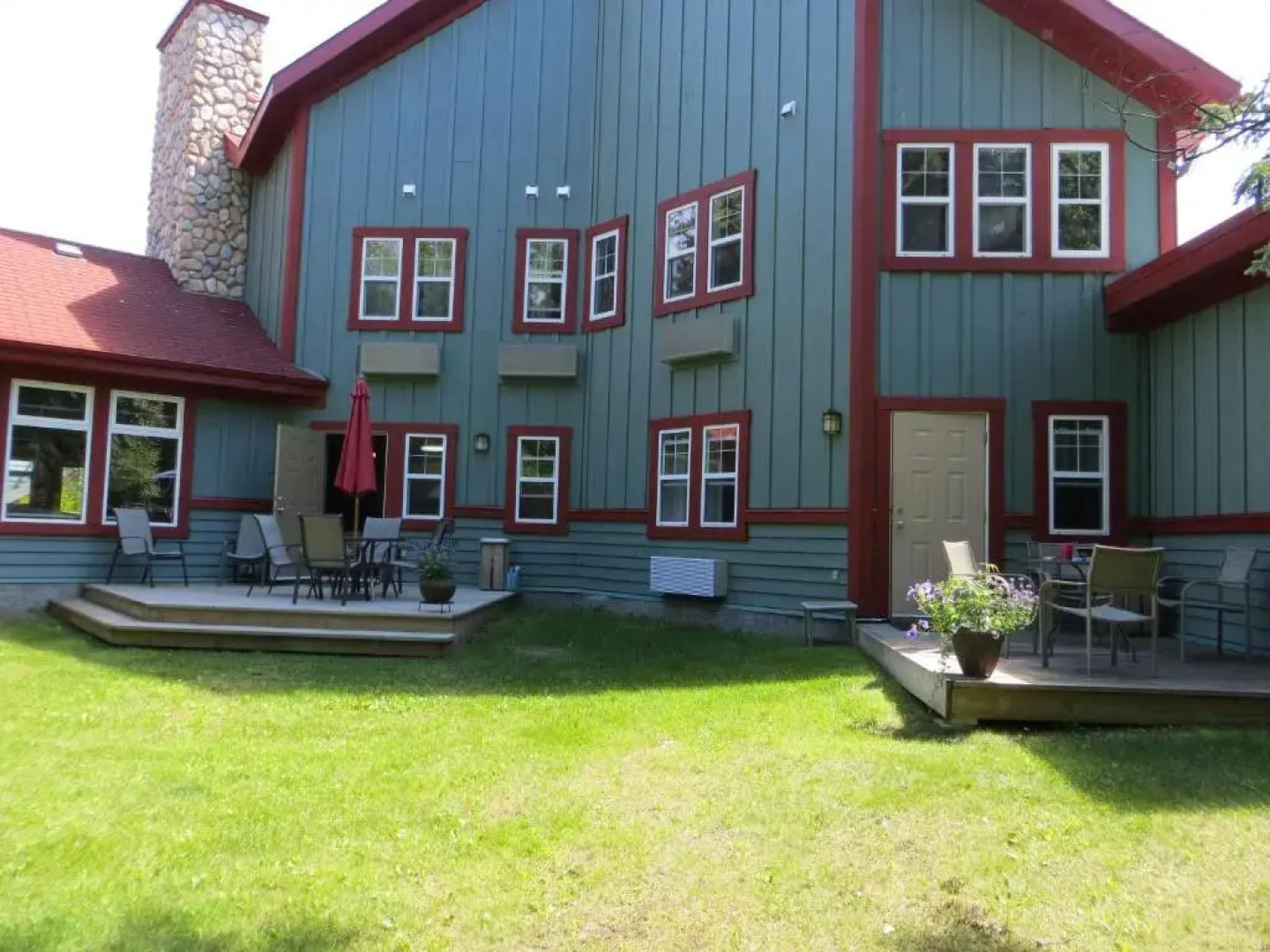 Village Creek Country Inn