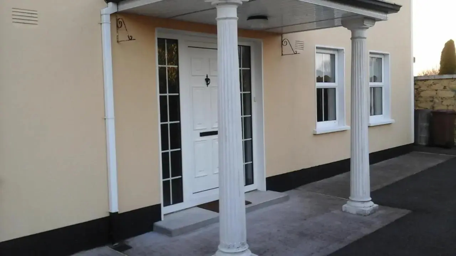 Connollys Guesthouse