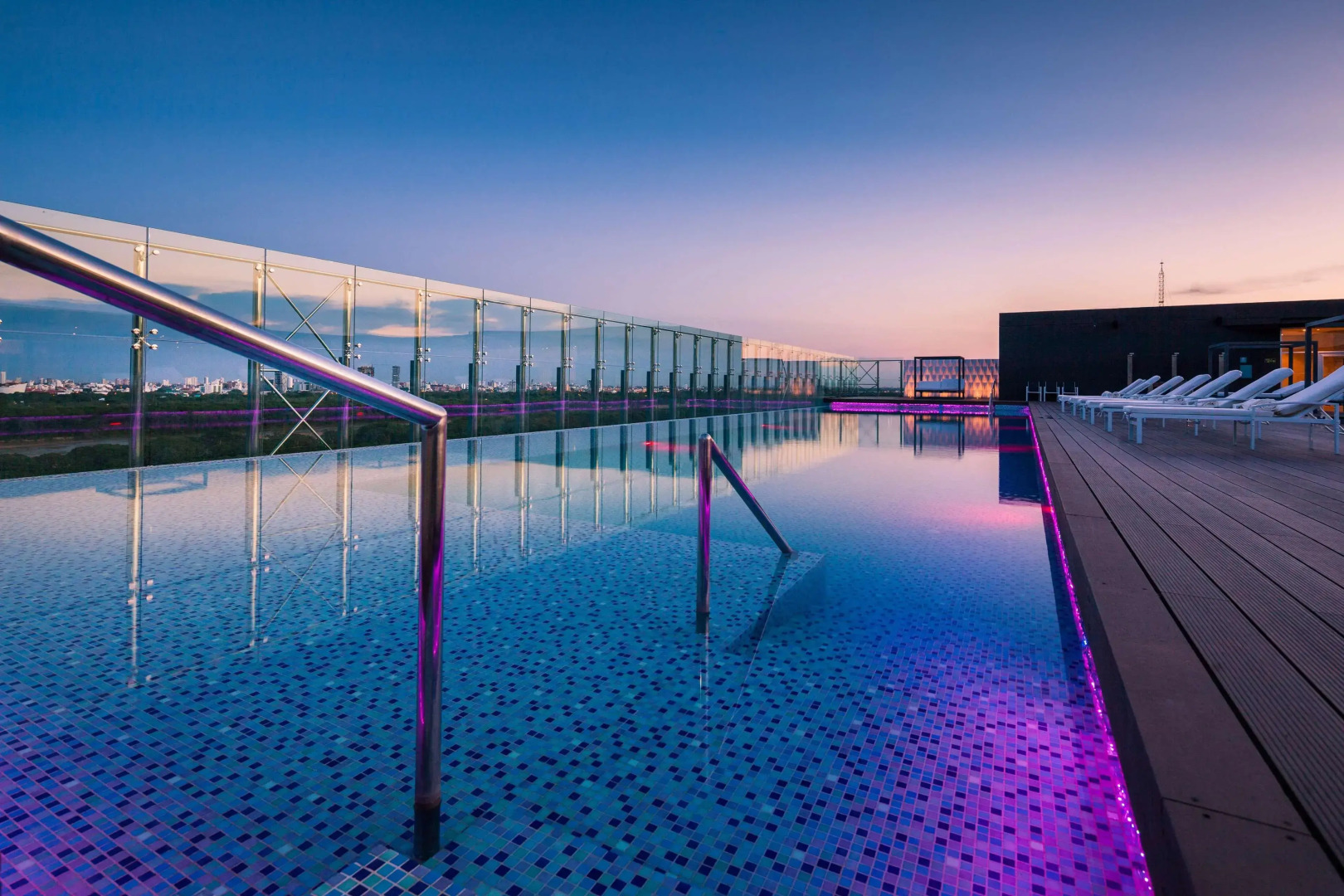 Radisson Hotel Santa Cruz