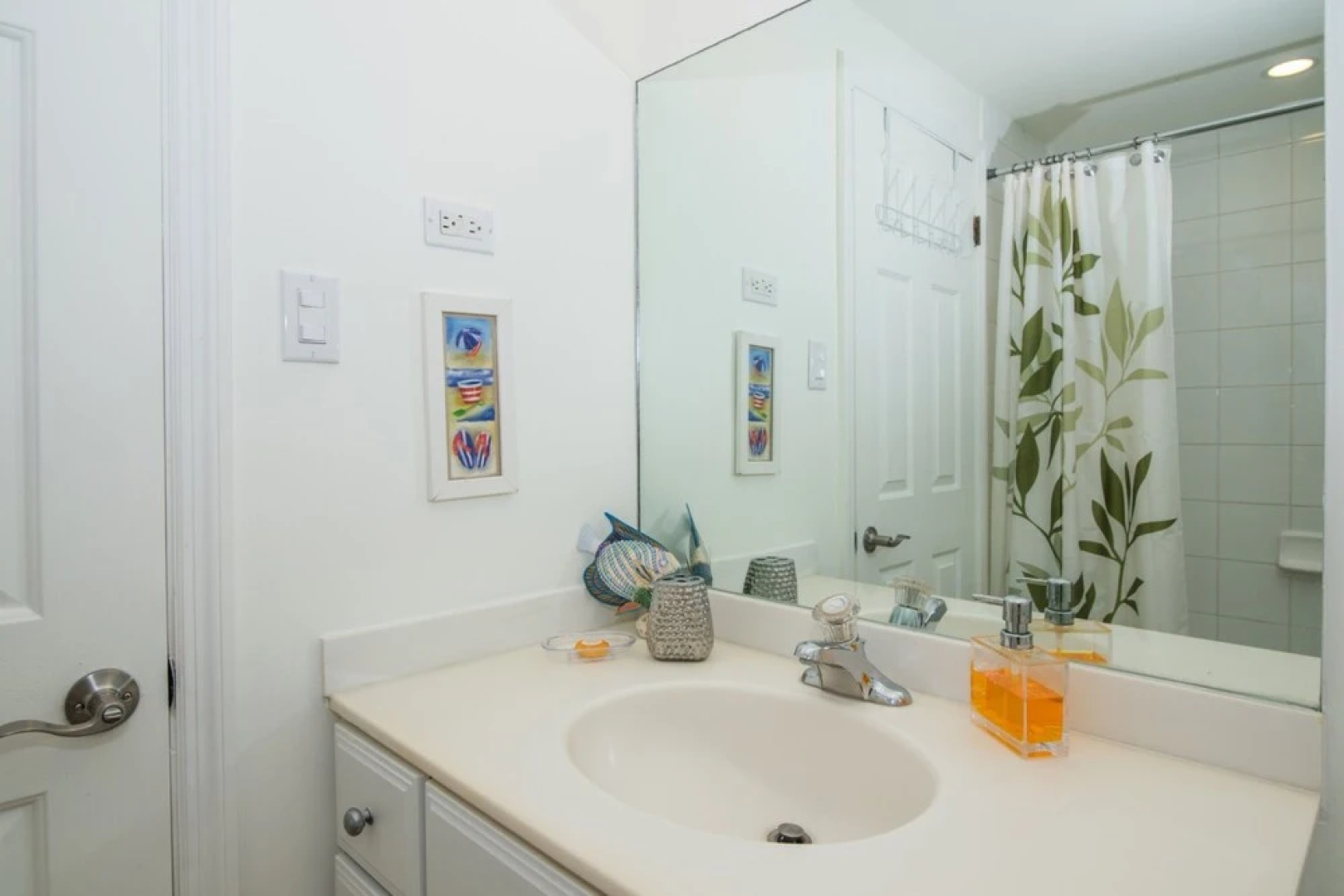 George Town Villas by Cayman Villas