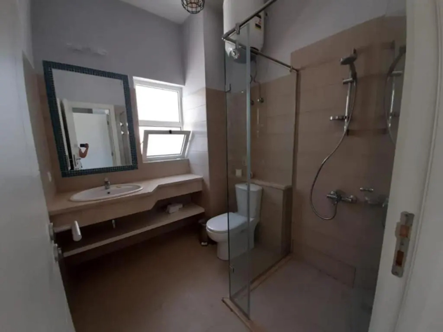 Luxury Three Bedroom Apartment with amazing view